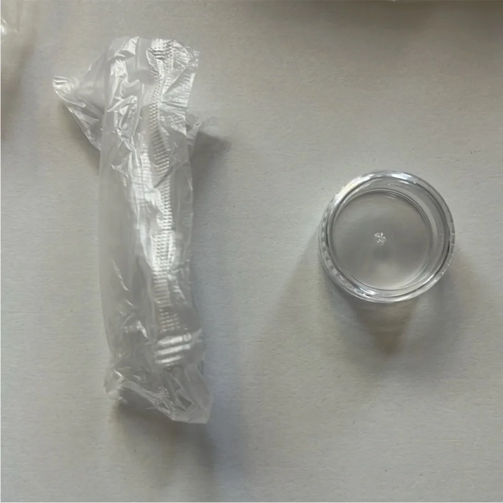 41 3 gram/3ml Round Clear Containers